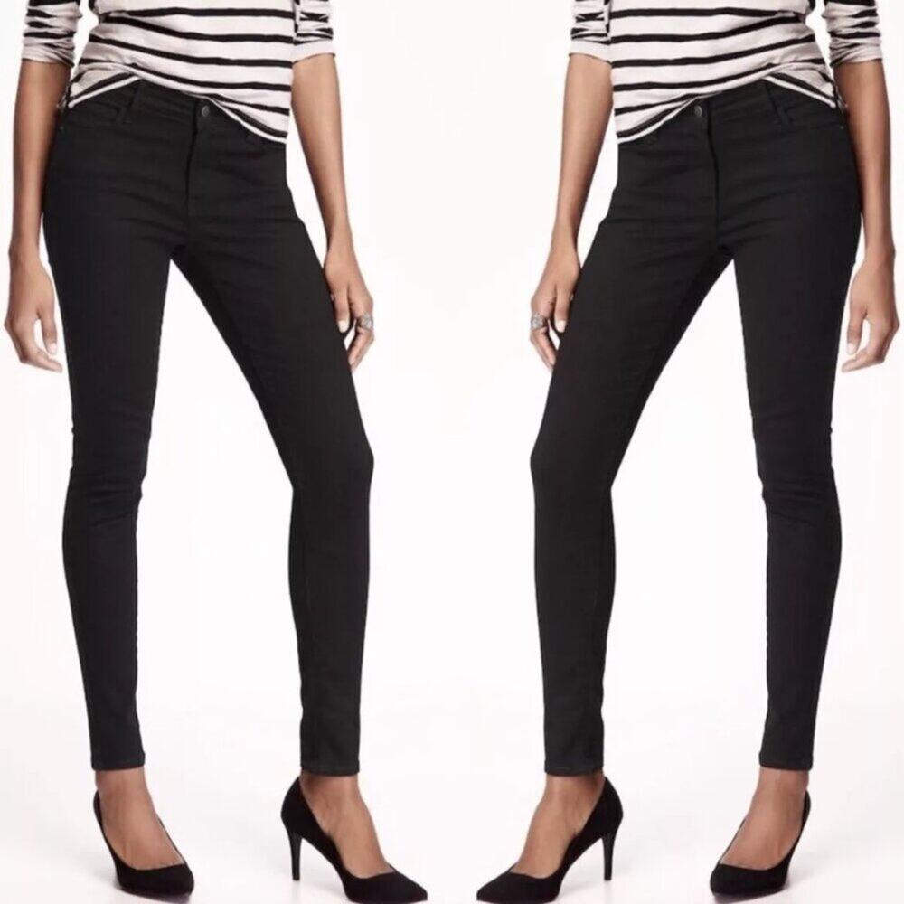 Old Navy Rockstar Super Skinny Built In Sculpt Jeans - Black EUC 18P
